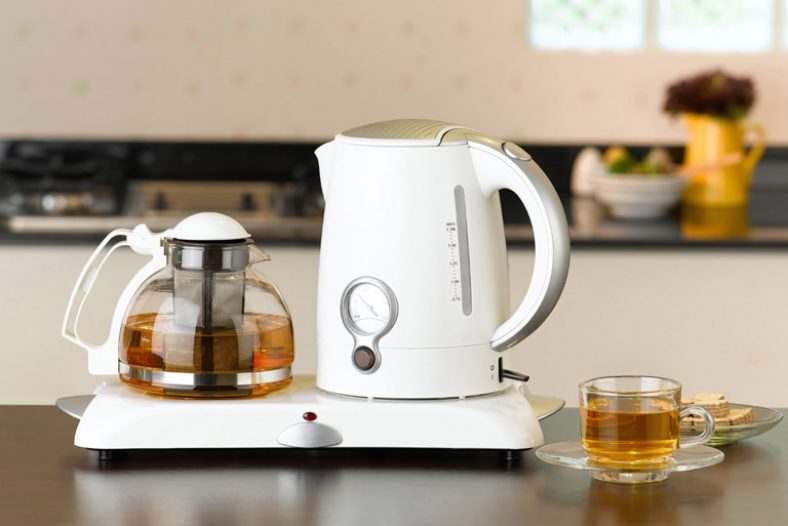 Best Quiet Kettle Models on the Market Boil and Brew in Peace