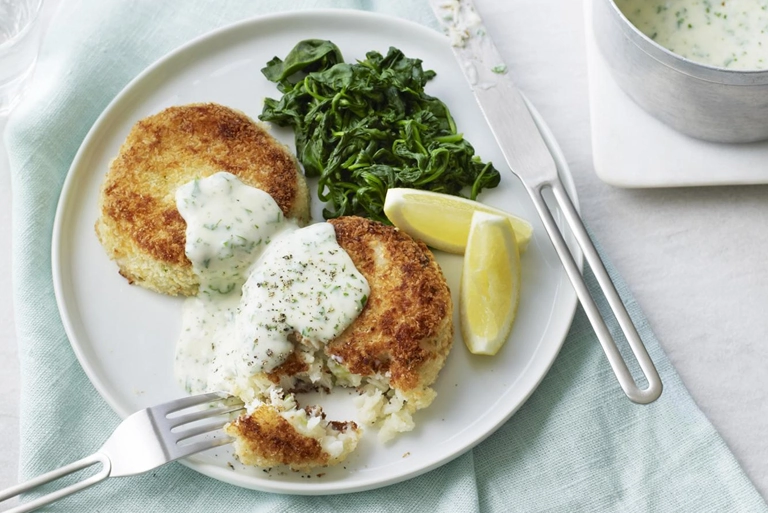Fish Cakes with Parsley Sauce