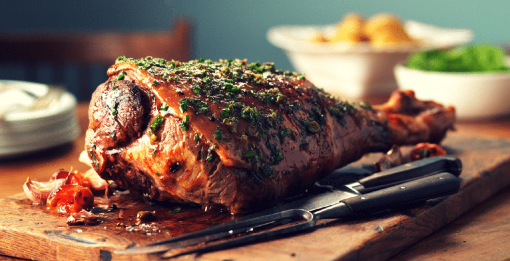 How to Cook a Leg of Roast Lamb in Your Slow Cooker